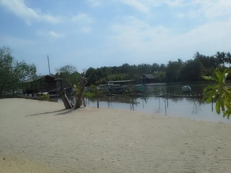 Сатун: Pentip Resort