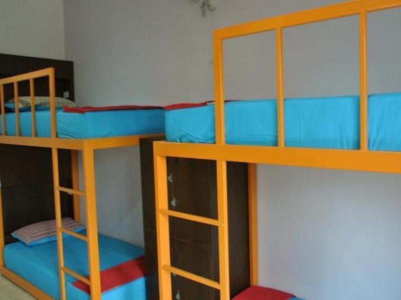 Мэй-Хаад-Бэй: Coconut Hostel Sairee Koh Tao