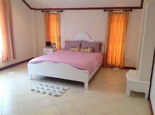 Кату: Tave Villa Phuket