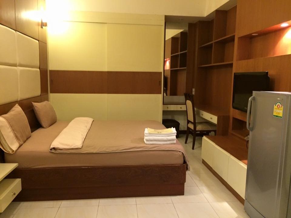 Бангкок: Eight Ville Apartment