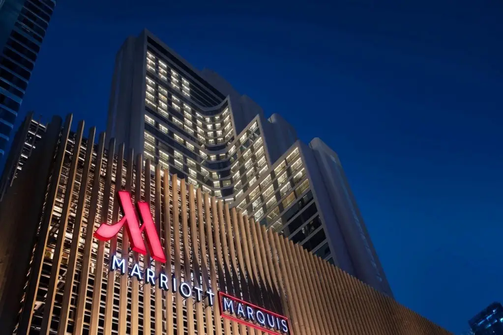 Бангкок: Отель Bangkok Marriott Marquis Queen’s Park
