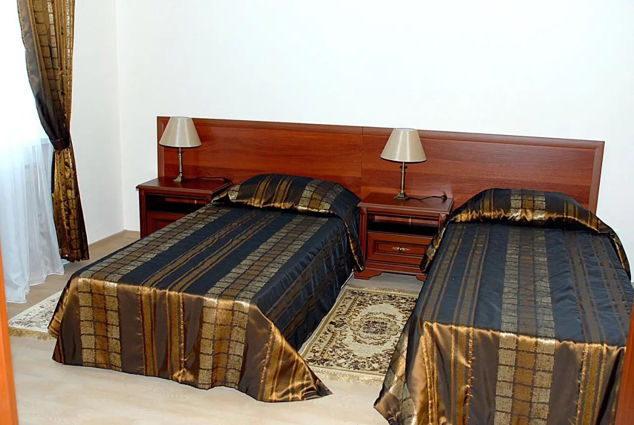 Gayva: Hotel Arian