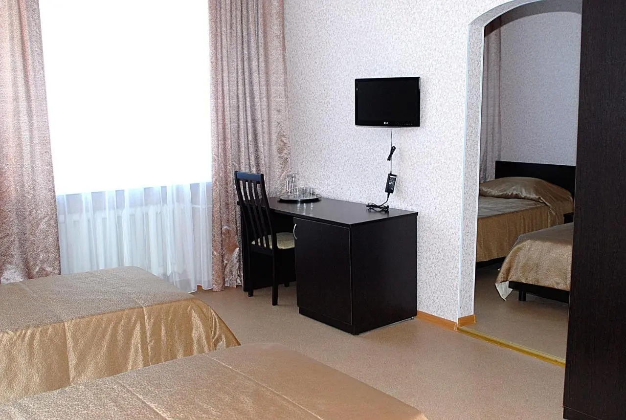 Gayva: Hotel Arian