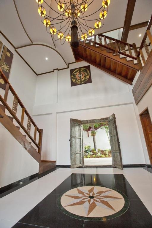 Самуи: Royal Majestic Grand Thai Villa