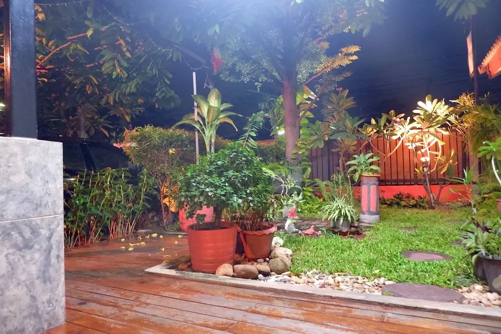Бангкок: Mon Lodge & Yoga Donmuang