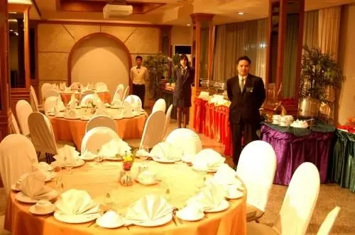 Бангкок: Royal Pacific Hotel