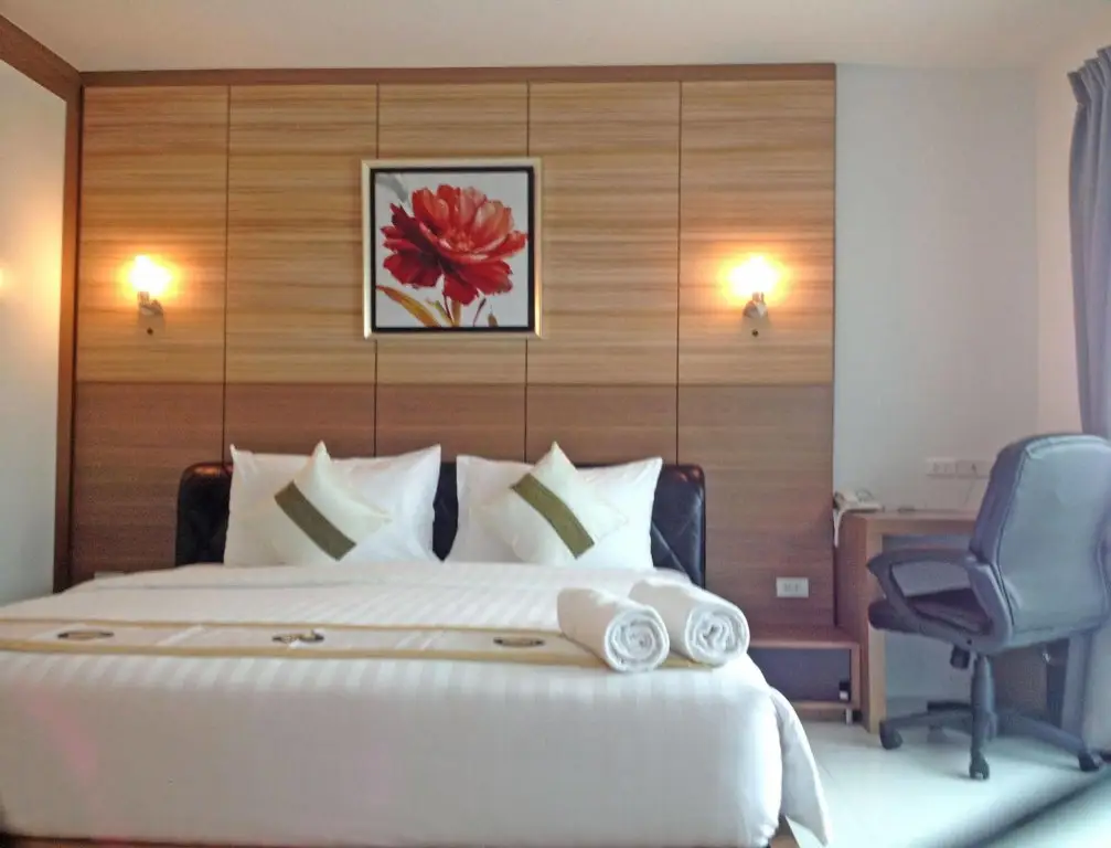 Муанг: Pool Access 89 at Rawai