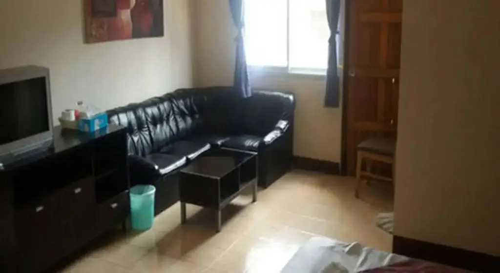 Кату: Ferb Guest House