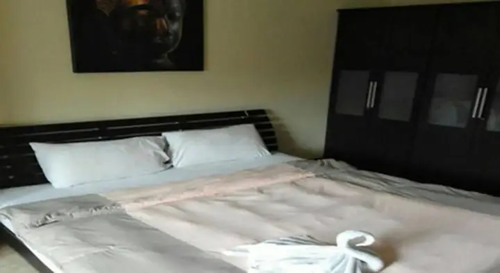 Кату: Ferb Guest House
