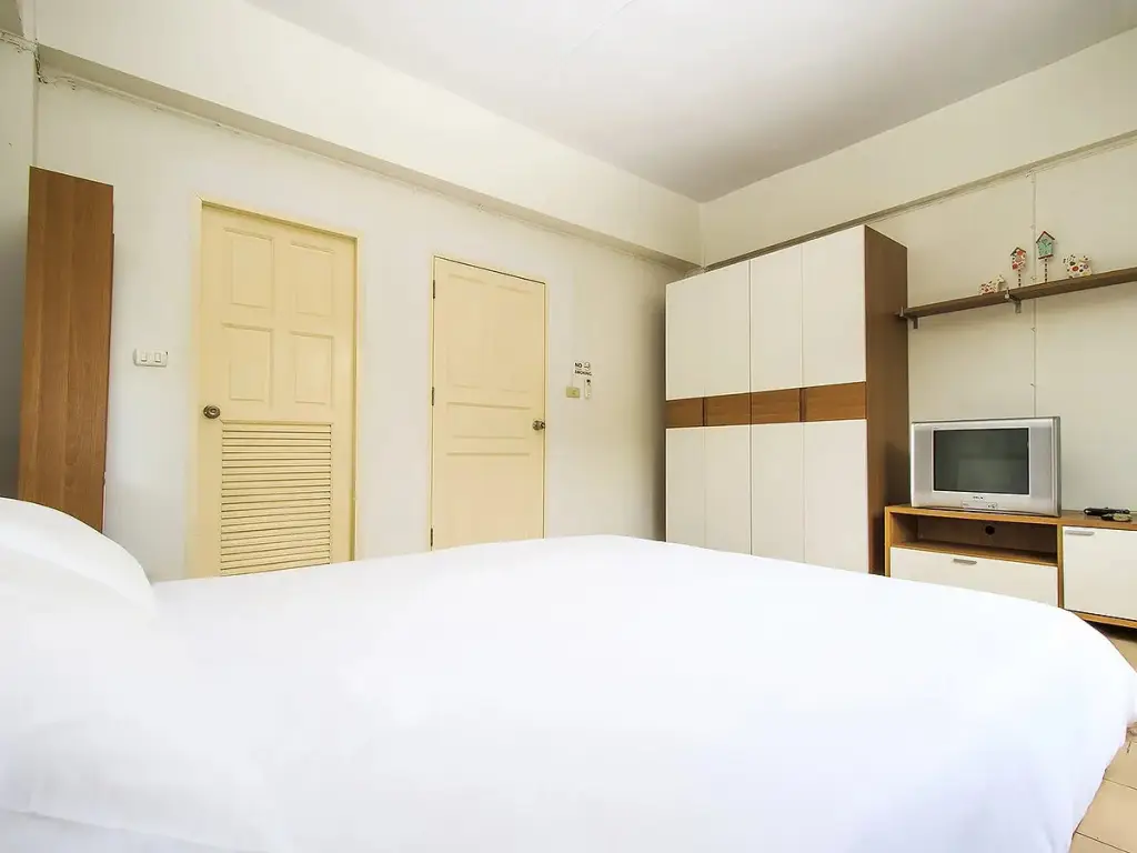 Муанг: Room@Chalong