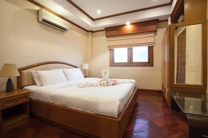 Кату: Baan Yin Dee Villa Patong