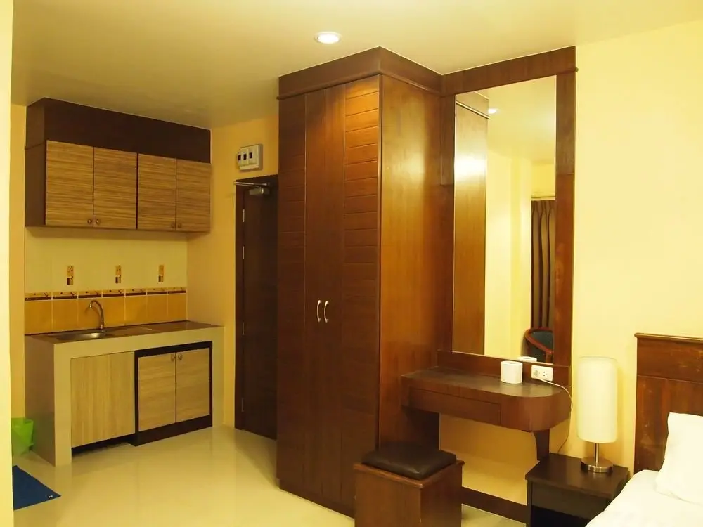 Кату: J.K.House