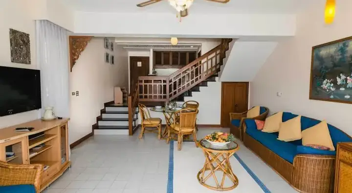 Тхаланг: Allamanda Townhome 1121
