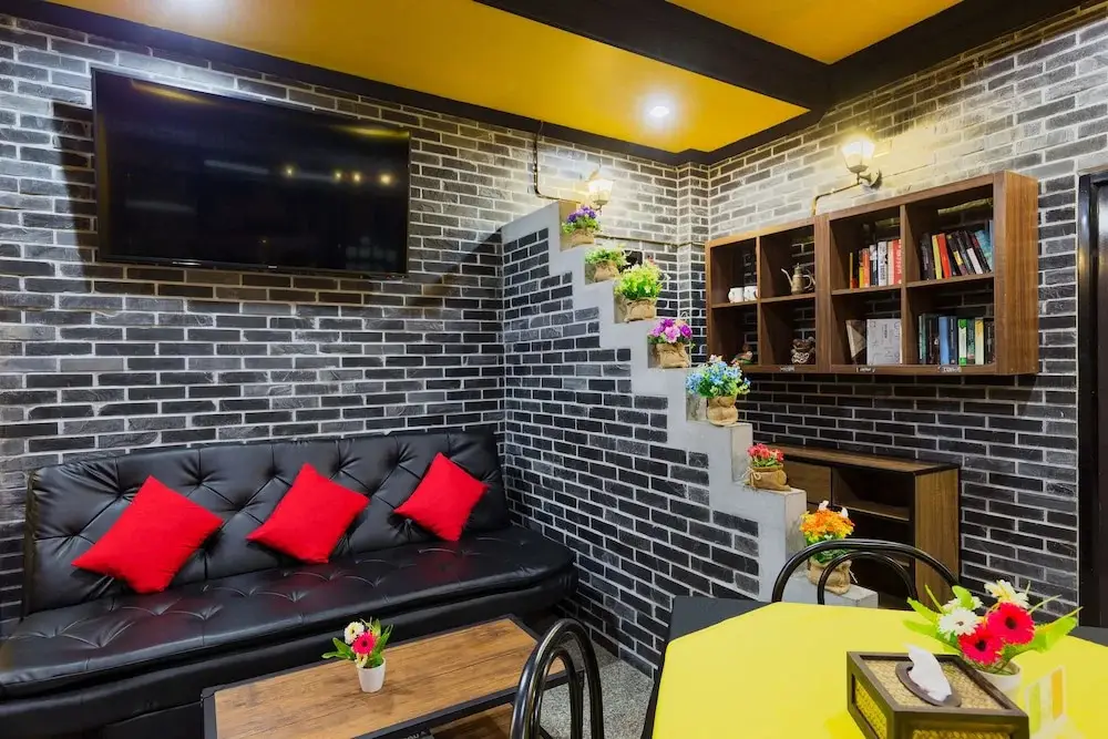 Кату: Alen Guesthouse