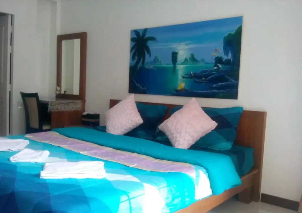 Кату: Sunshine Guesthouse