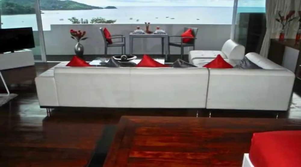 Patong Tower 1 Bedroom Apartment Great View — фото 1