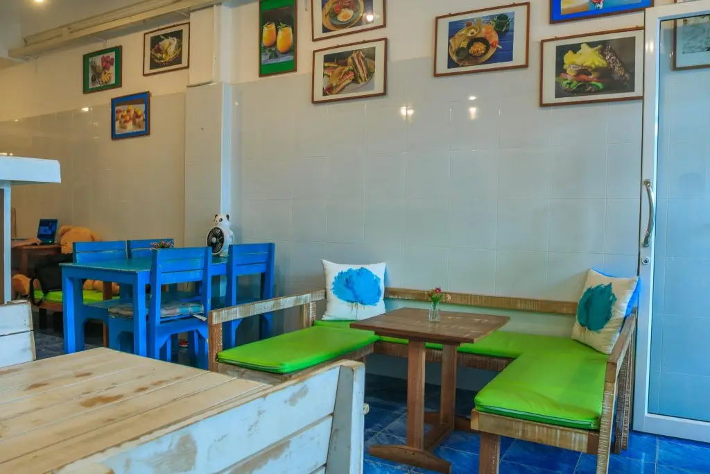 Кату: Frog House Bed & Breakfast