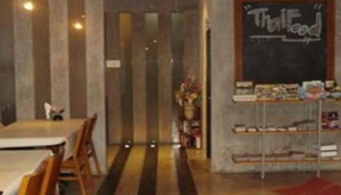 Муанг: 3rd Street Cafe& Guesthouse