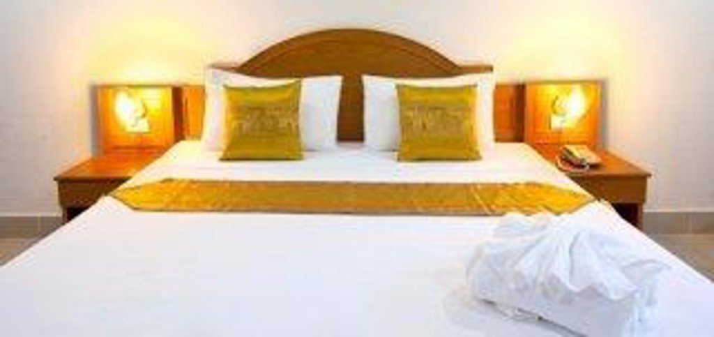 Кату: Patong Mountain Bed  Breakfast