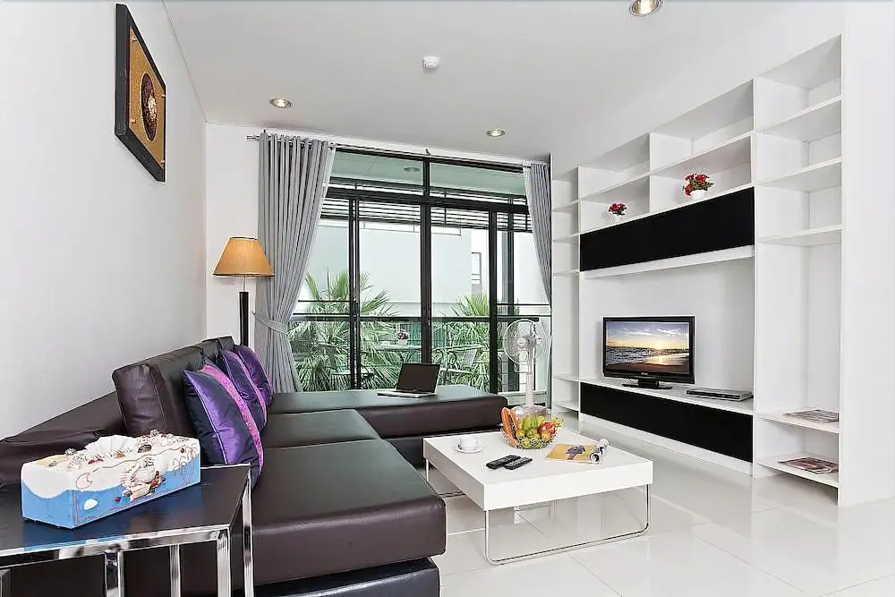 Кату: Kamala Suite Apartment 302