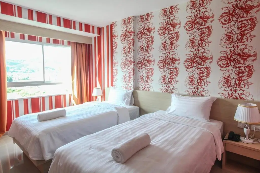 Пхукет: Ocean and Ole Patong Hotel