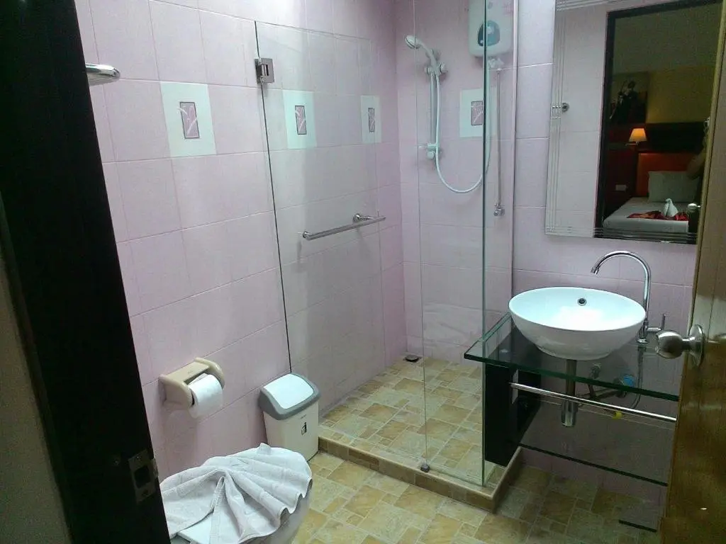 Сам-Рои-Йот: Ing-Fah Villa