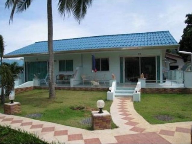 Пхукет: Nai Harn Green Valley Resort