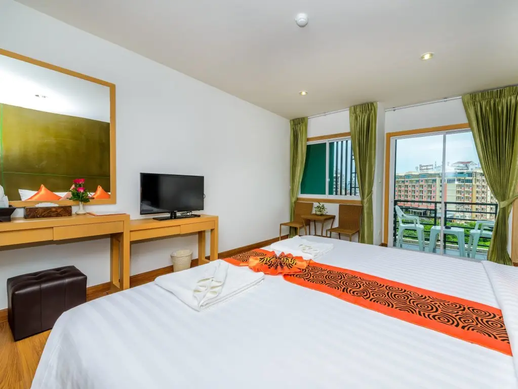 Пхукет: Zephyr Grand Hotel