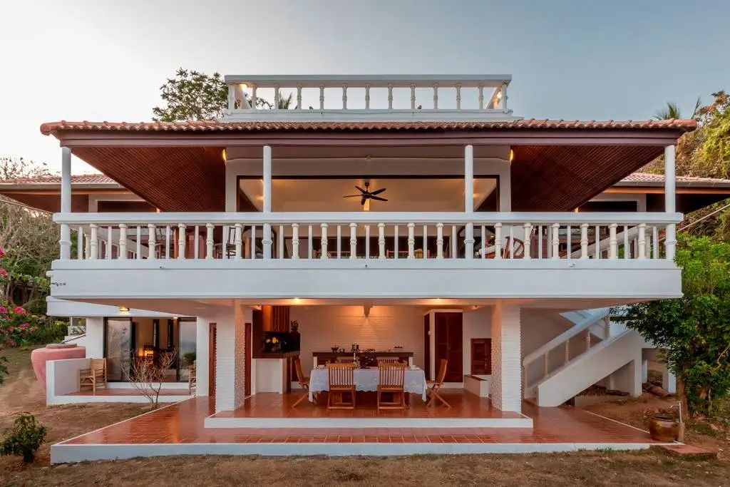 Муанг: Вилла Baan Khunying – Secluded Phuket Beachfront Villa