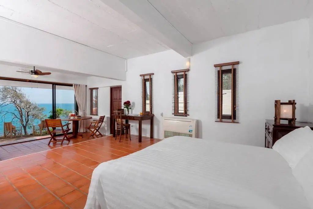Муанг: Вилла Baan Khunying – Secluded Phuket Beachfront Villa