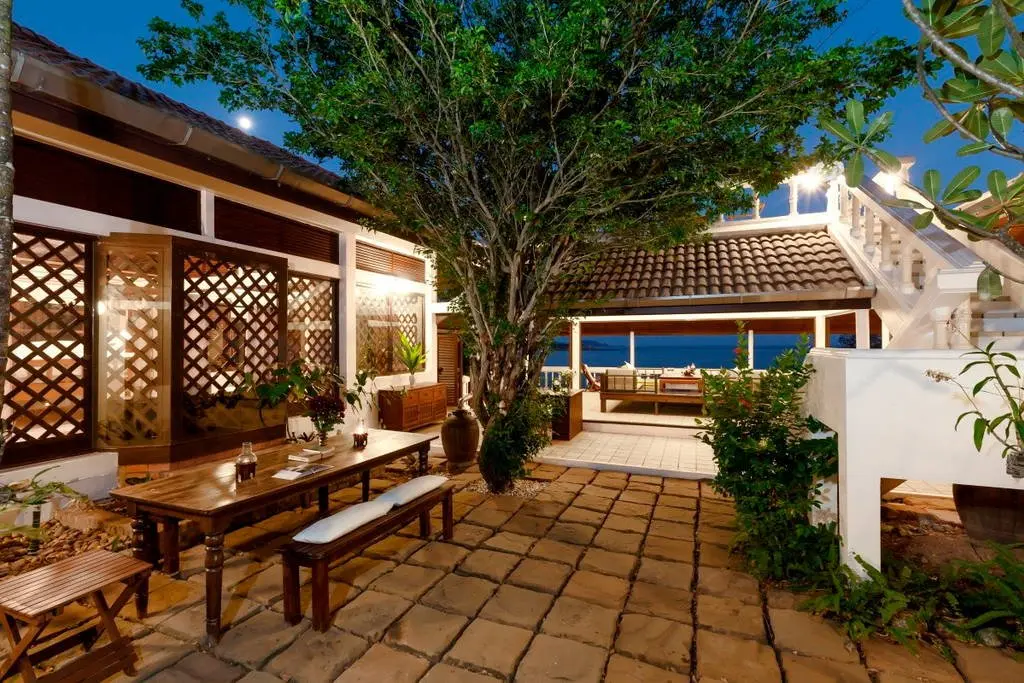 Муанг: Вилла Baan Khunying – Secluded Phuket Beachfront Villa