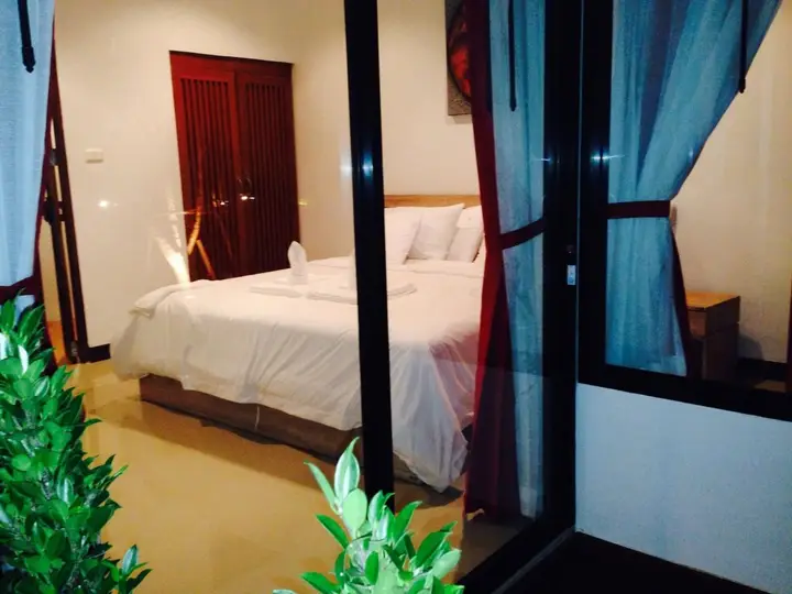 Старая часть Ланты: Reef Resort