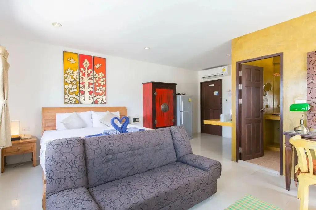 Кату: Marina Boutique Suites