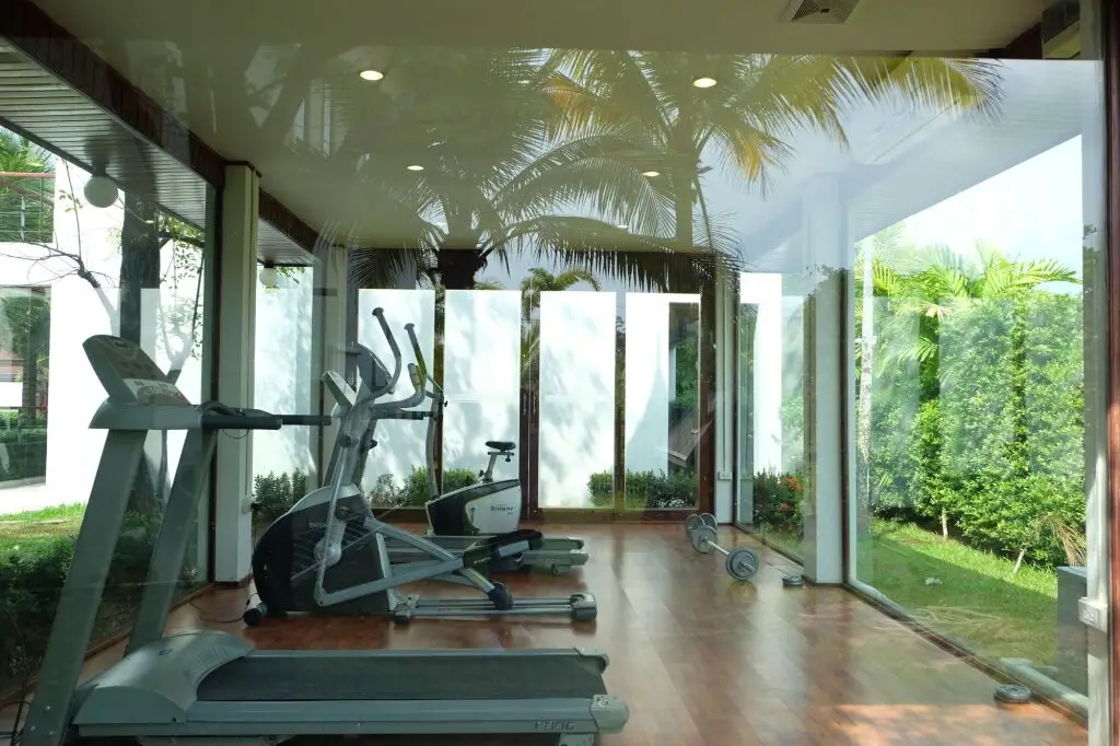 Тхаланг: T-Villa Resort