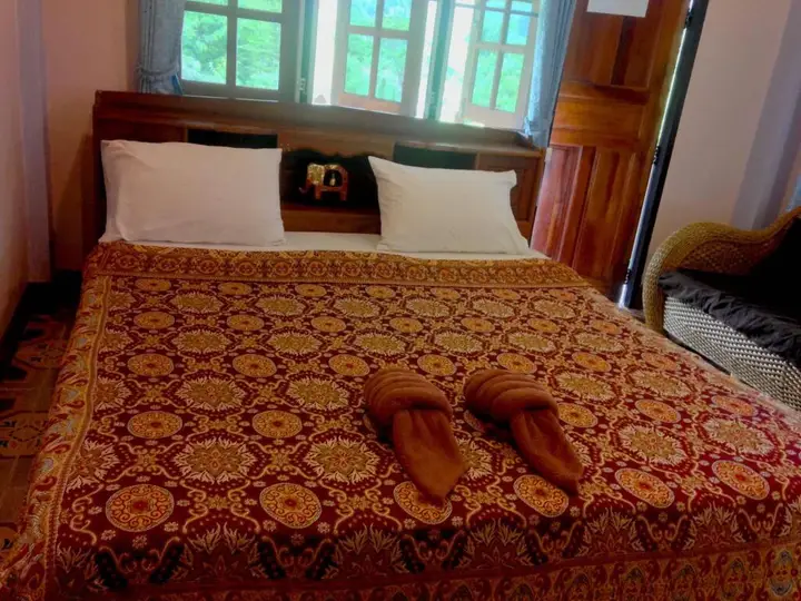 Паи: Brook View Resort