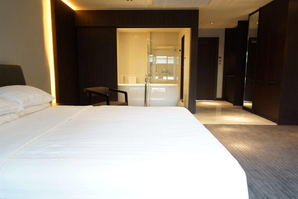 Бангкок: S Ratchada Leisure Hotel