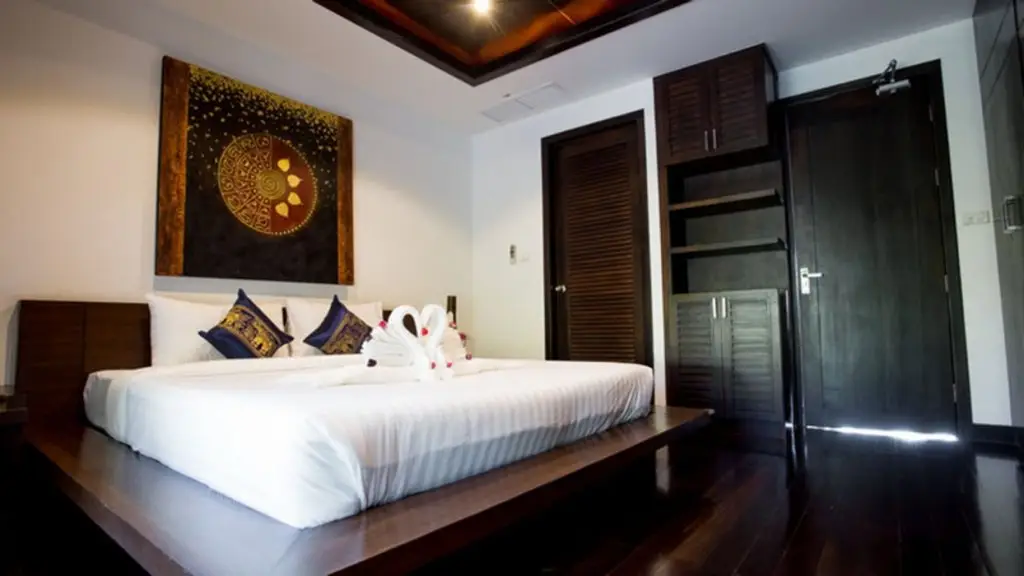 Кату: Srawan Kamala Phuket