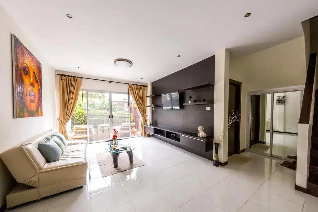 Тхаланг: Thairai Home