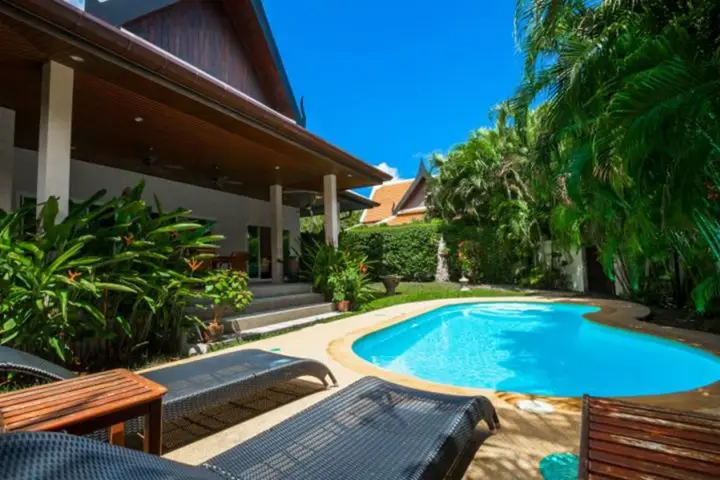 Муанг: Romanee Villa