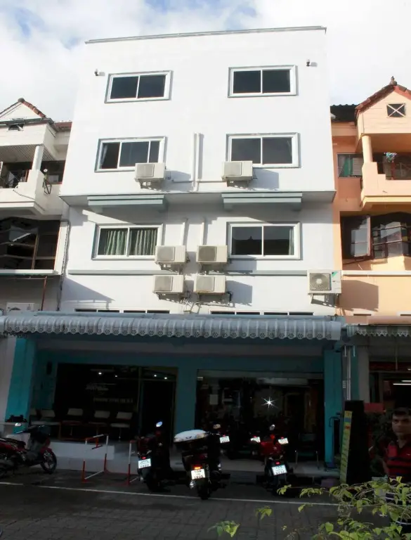 Кату: Rayaan Guest House Phuket