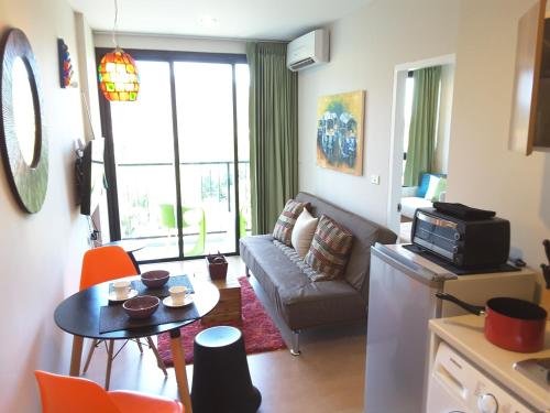 Тхаланг: Chic&Cool Condo Bang Tao