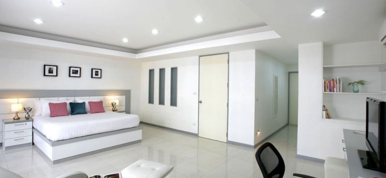Бангкок: The Grand Suree Residence
