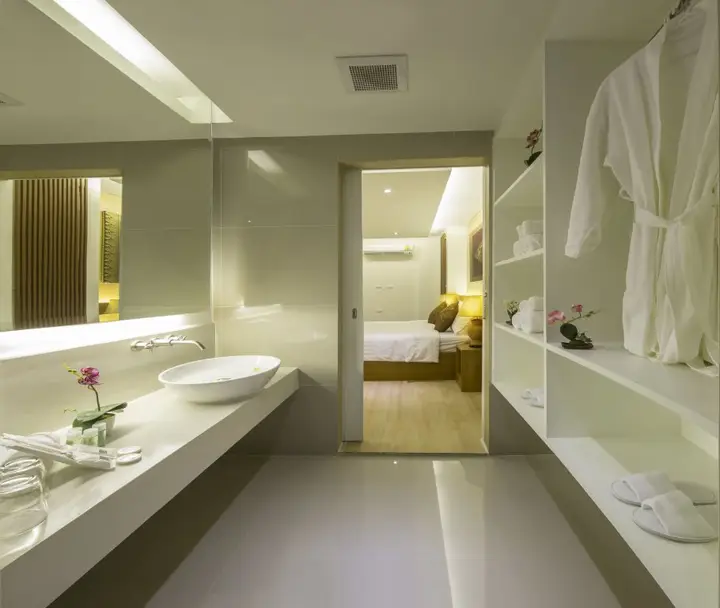 На Чом Тхиан: Hamilton Grand Residence