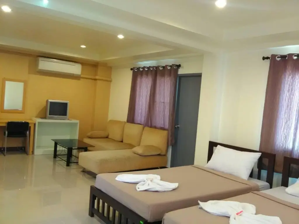 Пак-Чонг: Pakchong Hotel