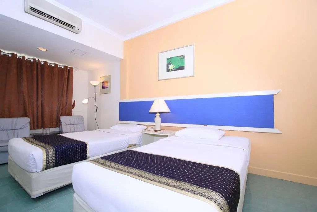 Варин-Чамрап: Sri Isan Hotel