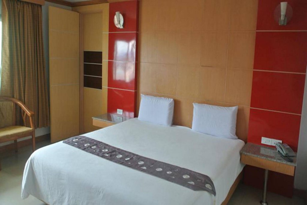 Садао: Satit Grand View Hotel