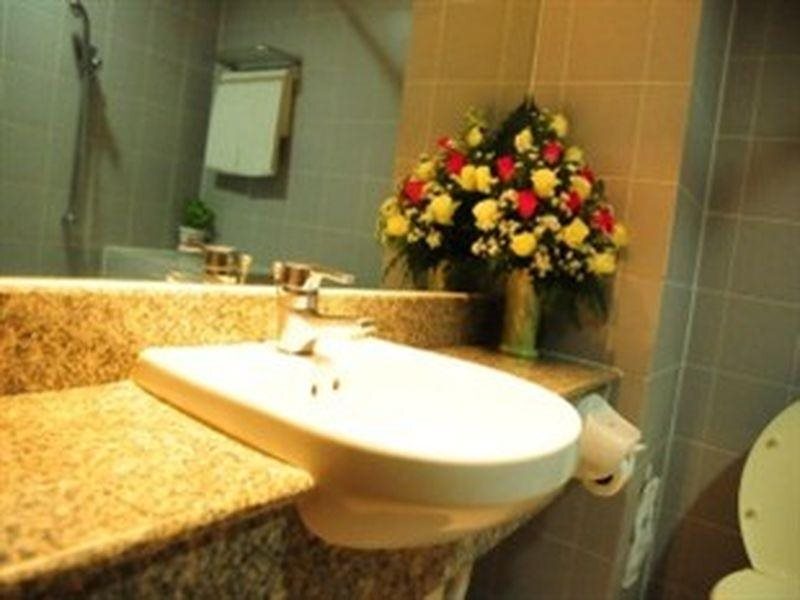 Кхлонг-Луанг: Valaya Hotel Pathumthani