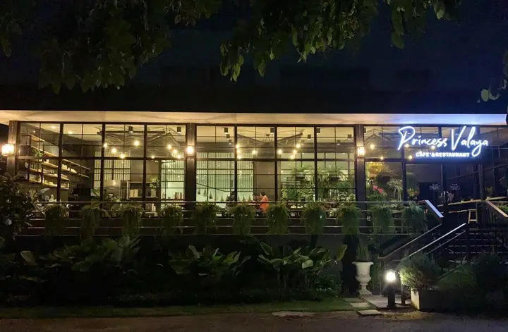 Кхлонг-Луанг: Valaya Hotel Pathumthani