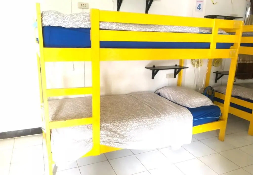 Паи: Pai Circus School and Resort