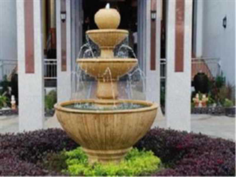 Чайнат: Chainat Thani Hotel